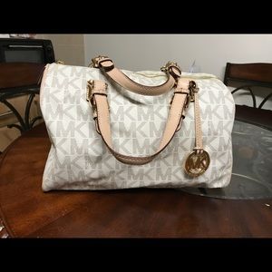 Michael Korda Handbag with matching wallet.